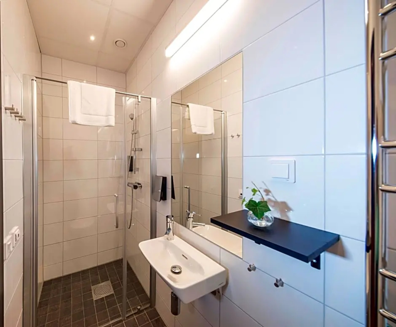 Staykvick Boutique Hostel