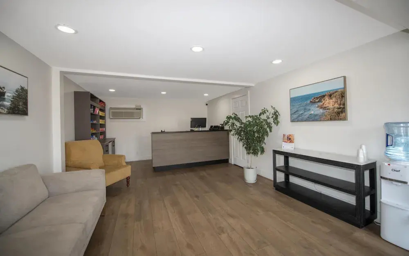 Coast Penticton Hotel