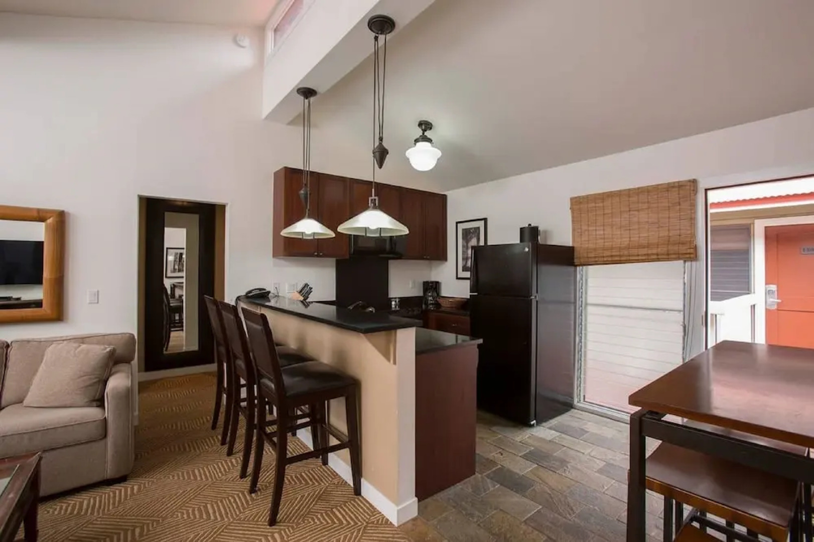 Aina Nalu - Two Bedroom Condo