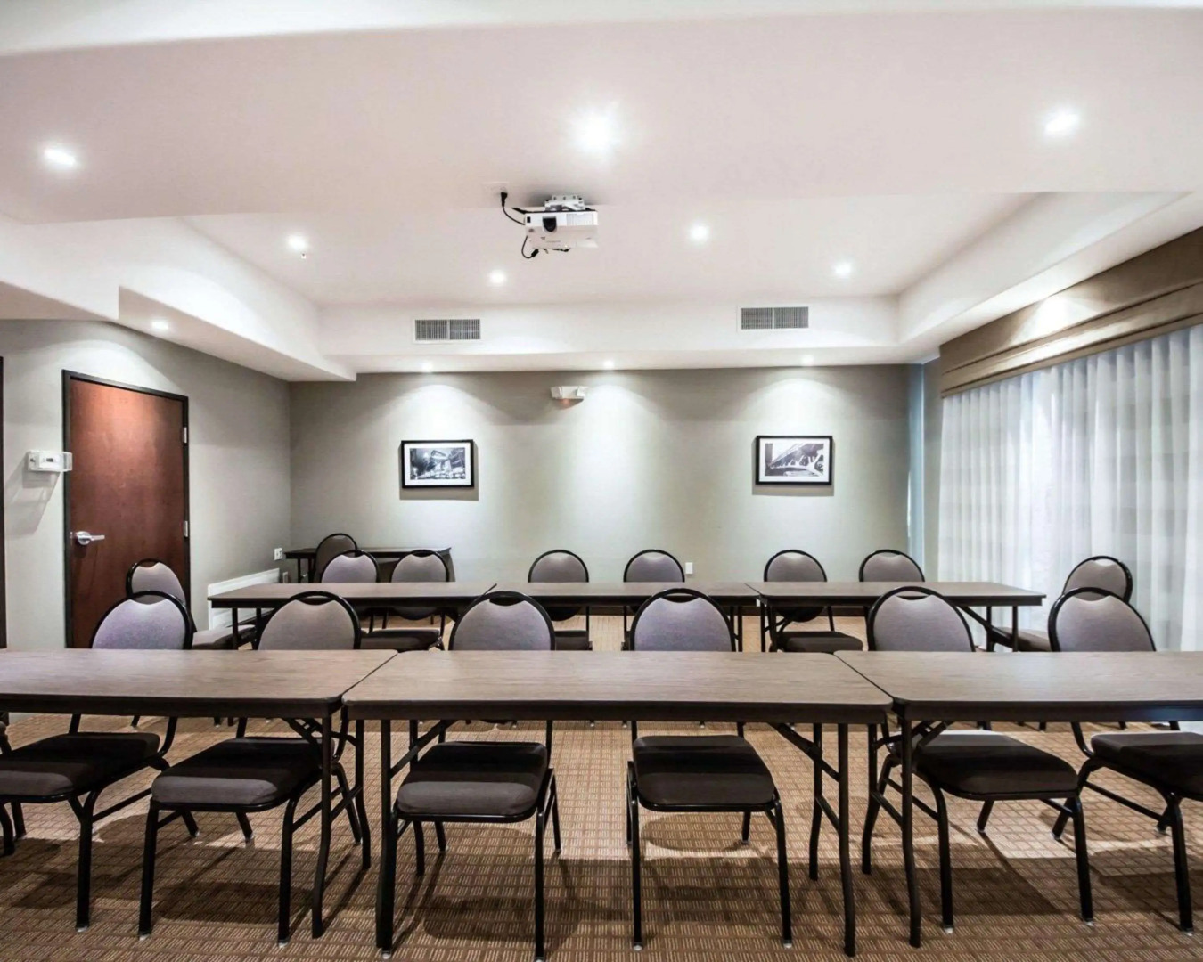 Sleep Inn & Suites Hennessey