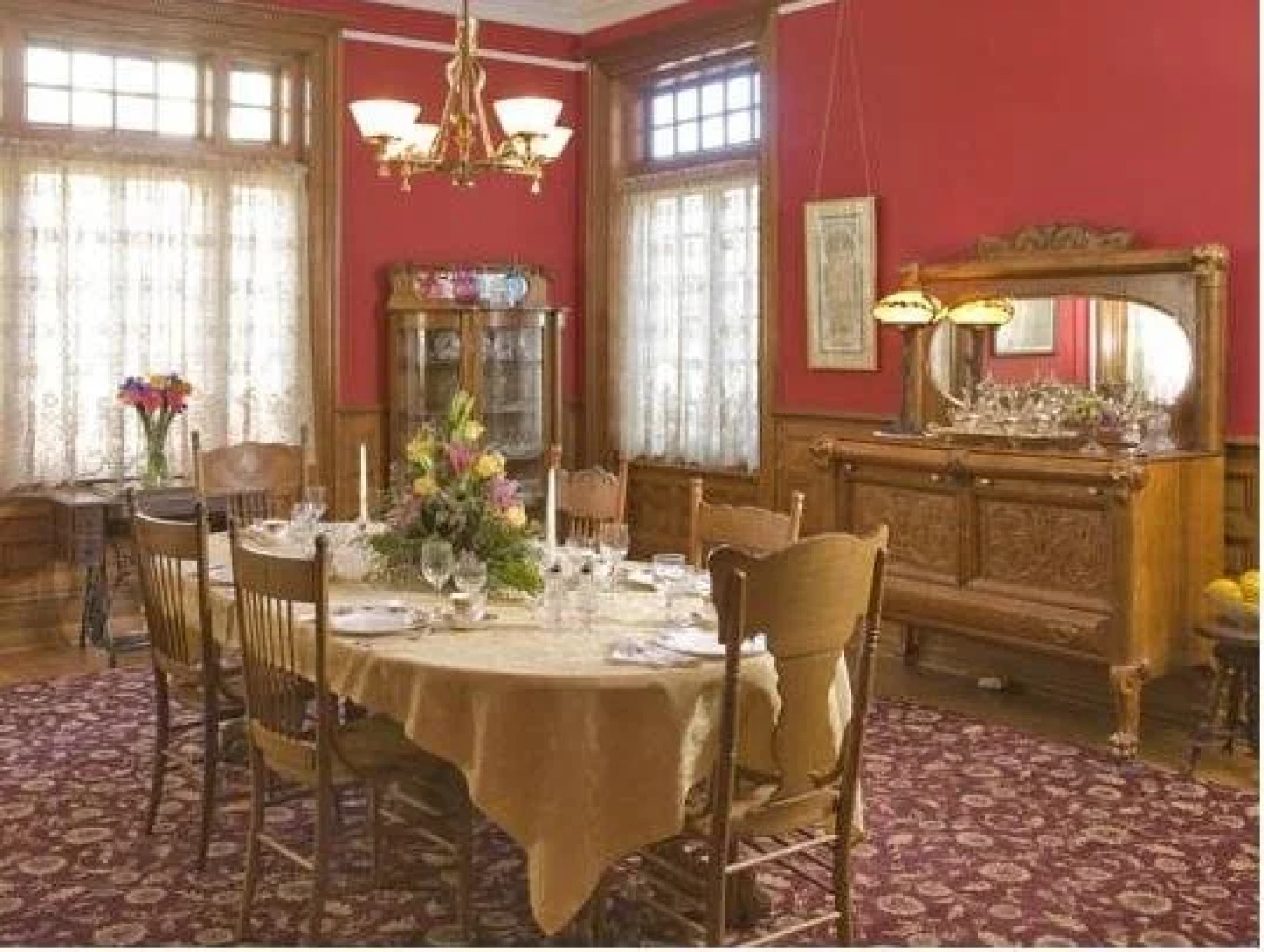 The Carriage House Inn B&B