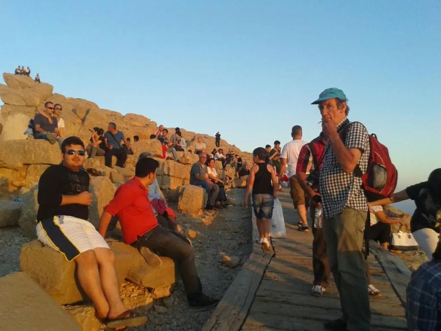 Nemrut Dağı Işik Pansi̇on