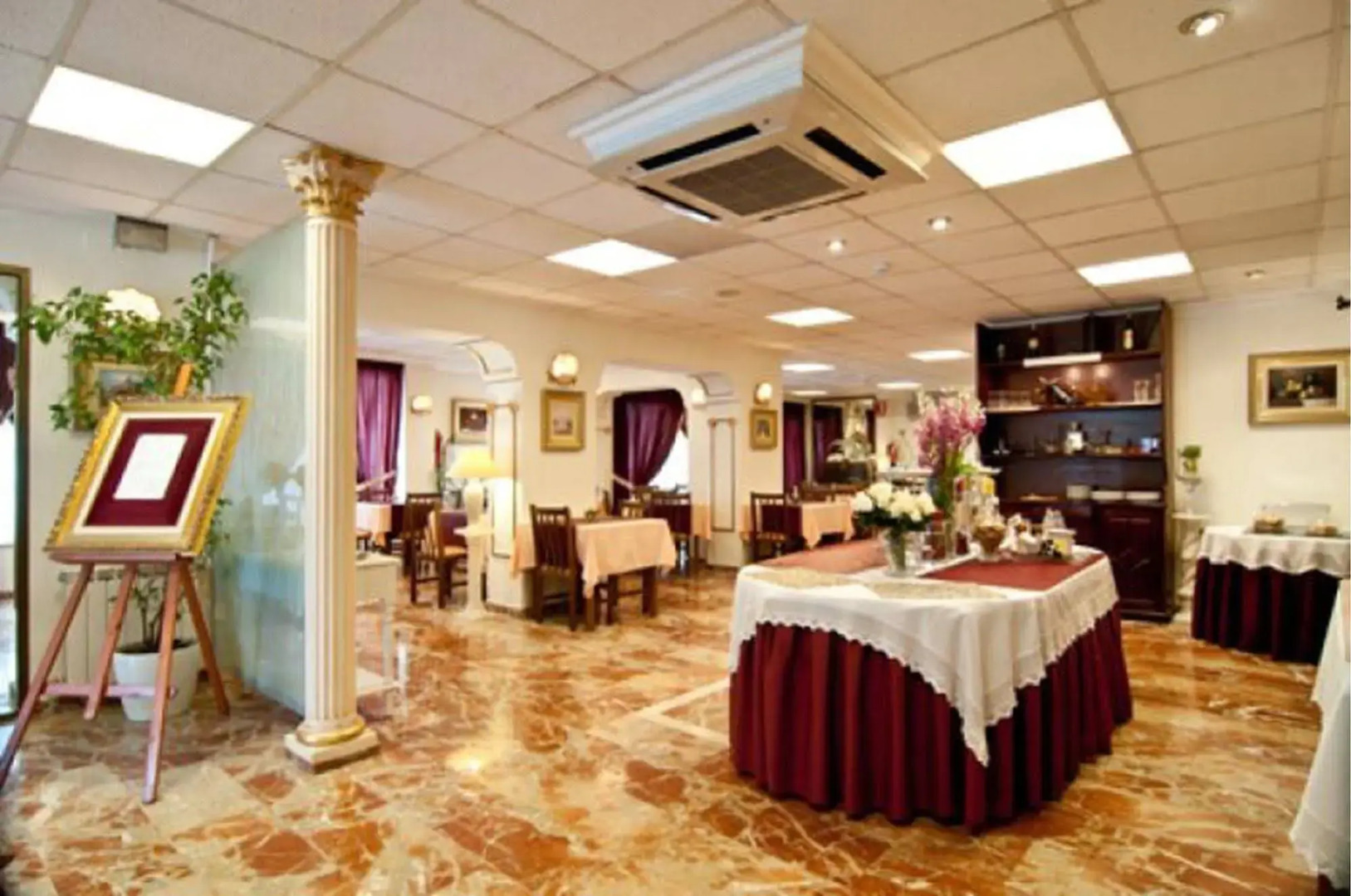 Hotel Medium Claramar