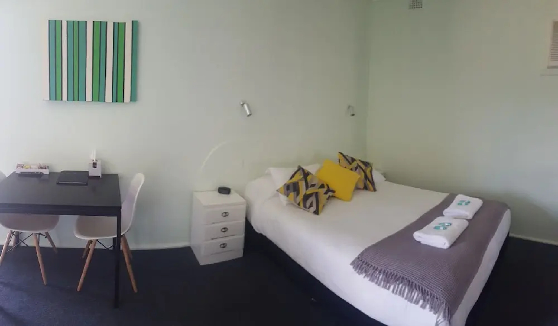 Town House Motor Inn