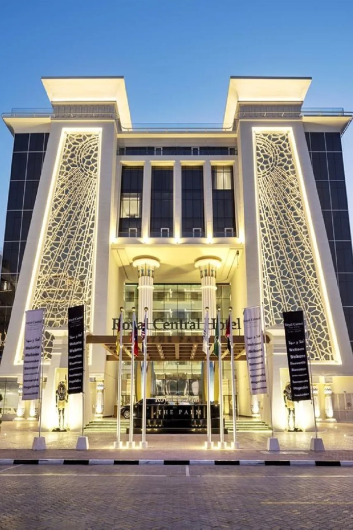 Royal Central Hotel & Resort — the Palm