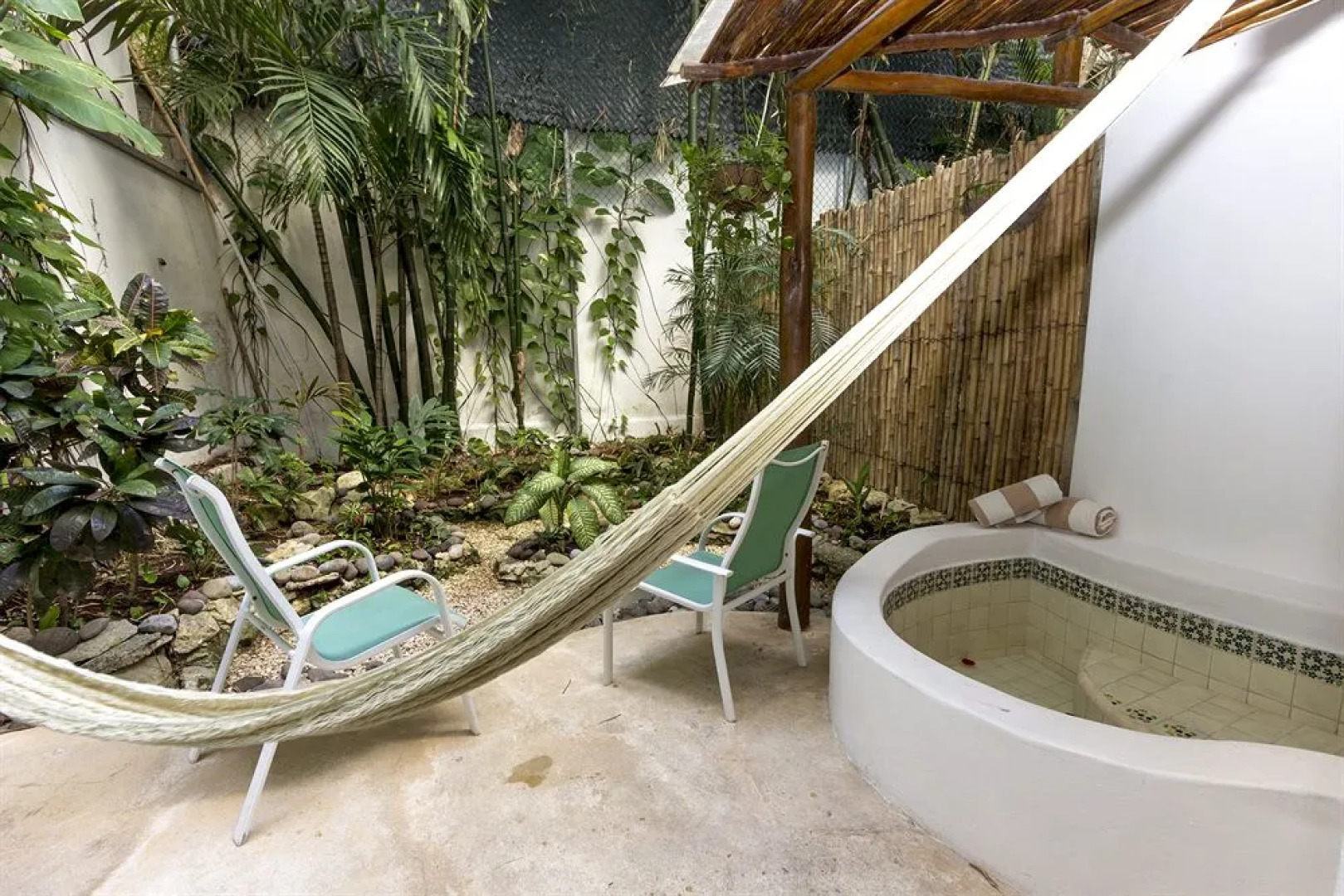 The Blue Pearl Suites