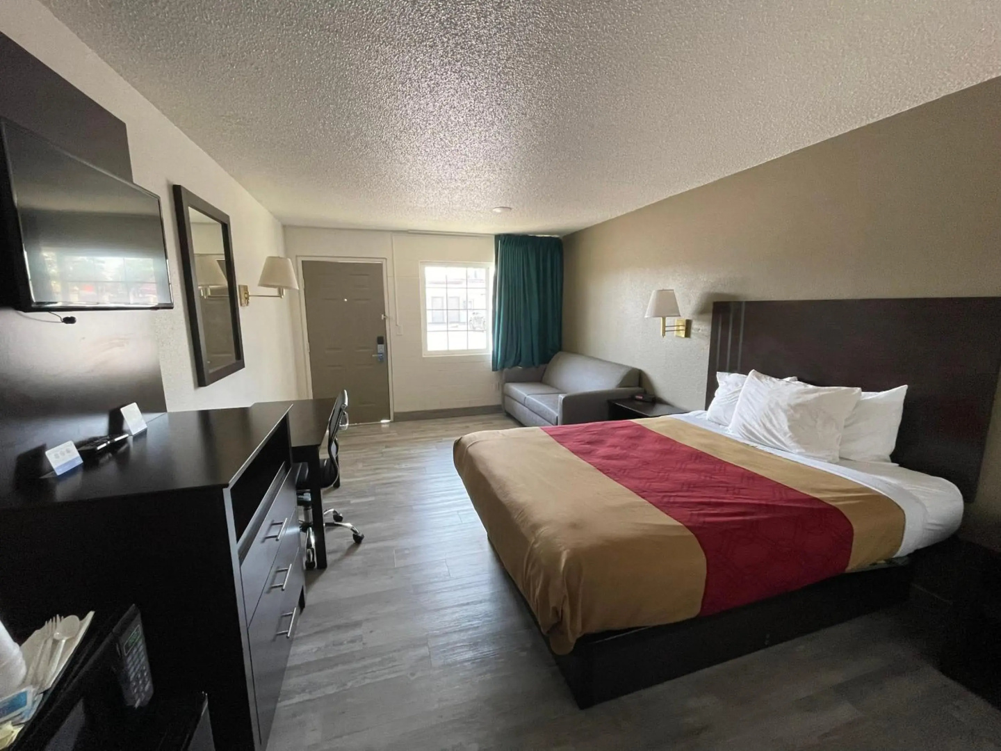 Motel 6 Hermison, OR - Umatila