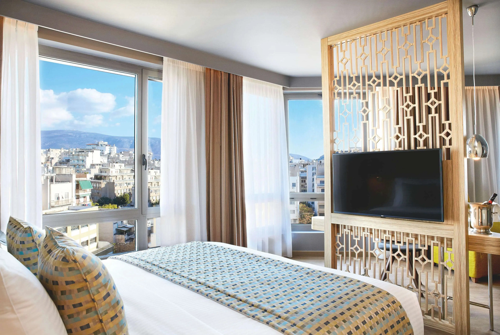 Отель Zeus Wyndham Grand Athens