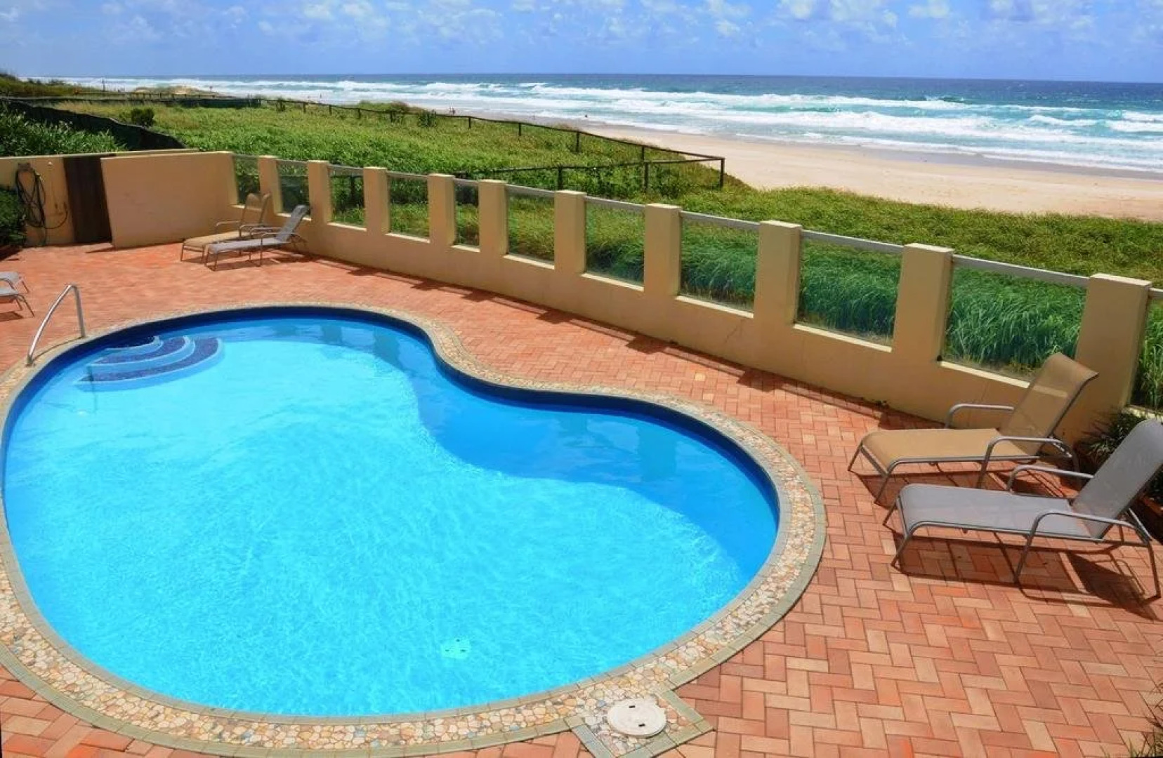 Anglesea Beachfront Court Holiday Units