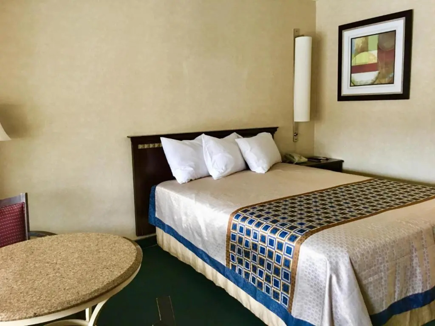 River's Edge Lodge