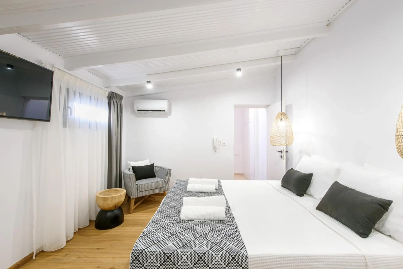 Matala Bay Apartments