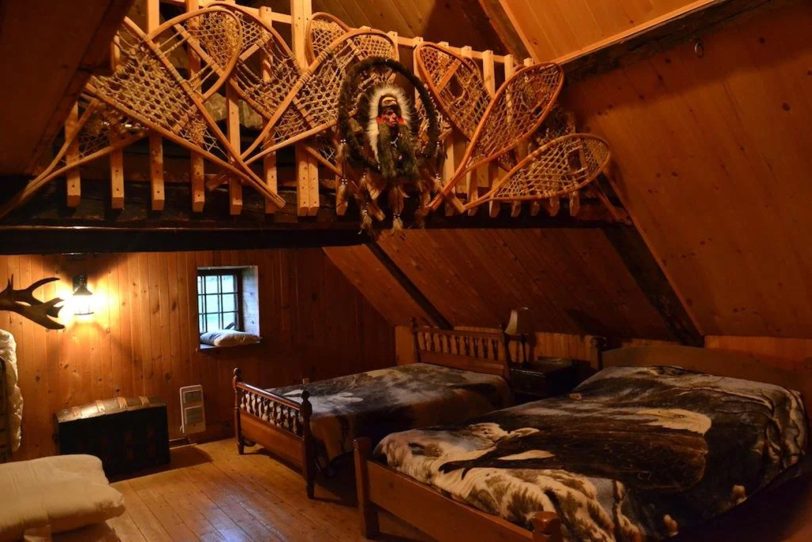 Auberge Le P'tit Bonheur - Hostel