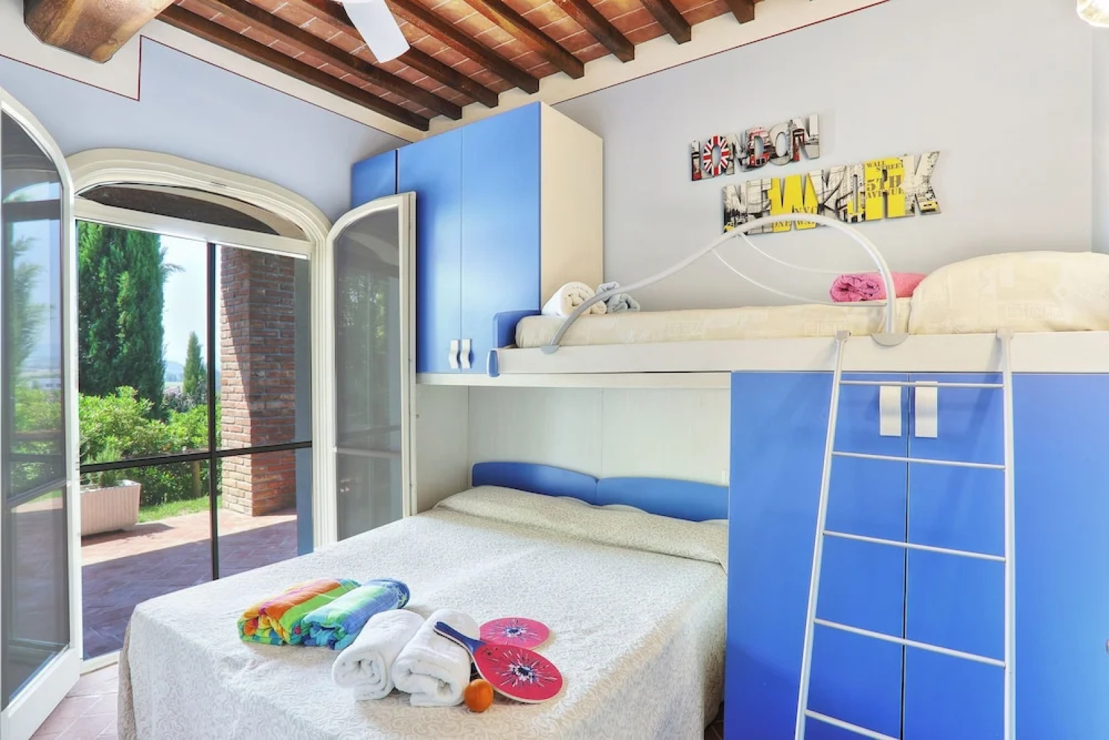 Luxury Villa in Tuscany With Pool Near Pisa and Florence - Eight Bedrooms 14 pl