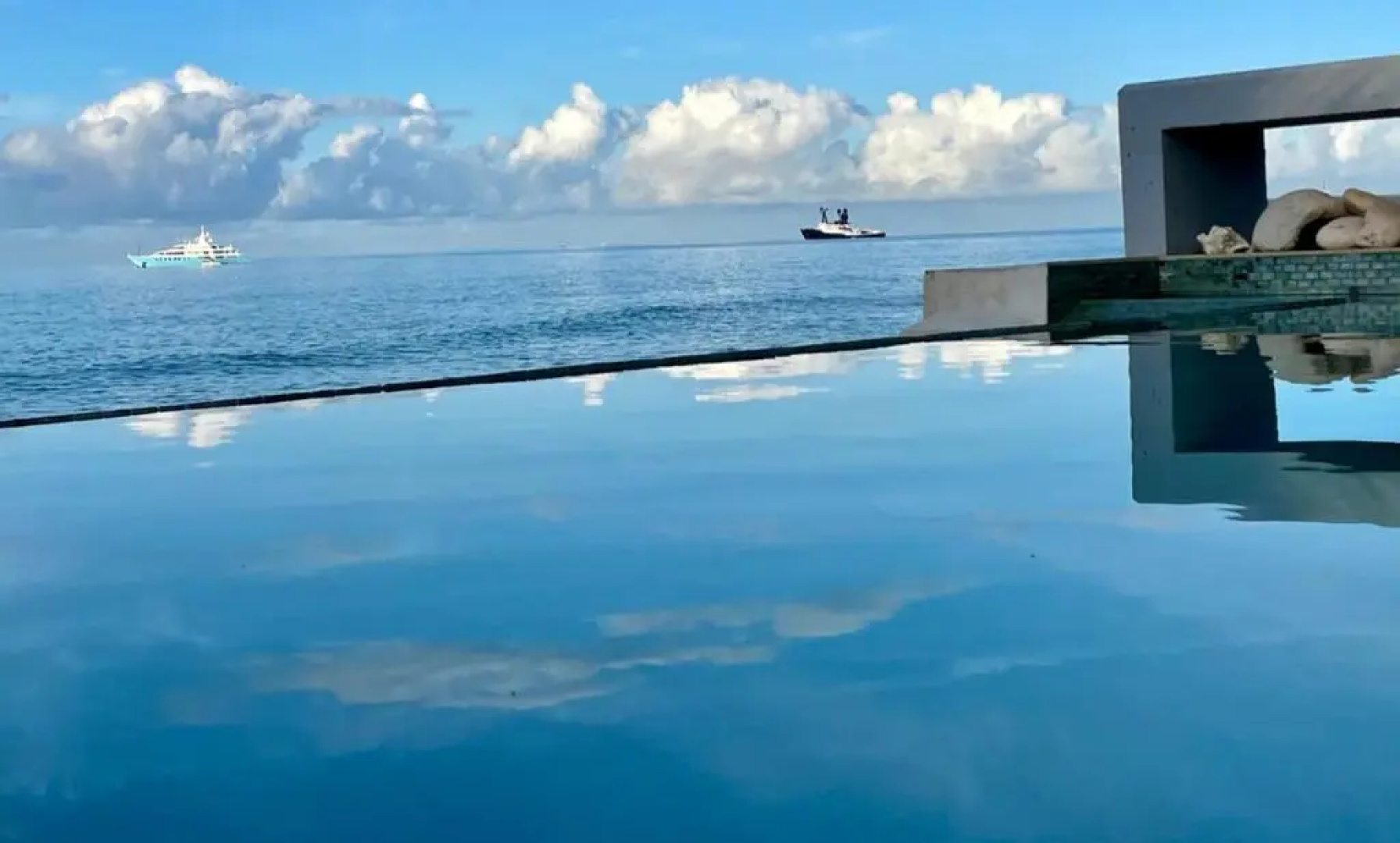 One Hundred Million Dollar Yacht On Land 5 star Villa Namaste in Pelican Key