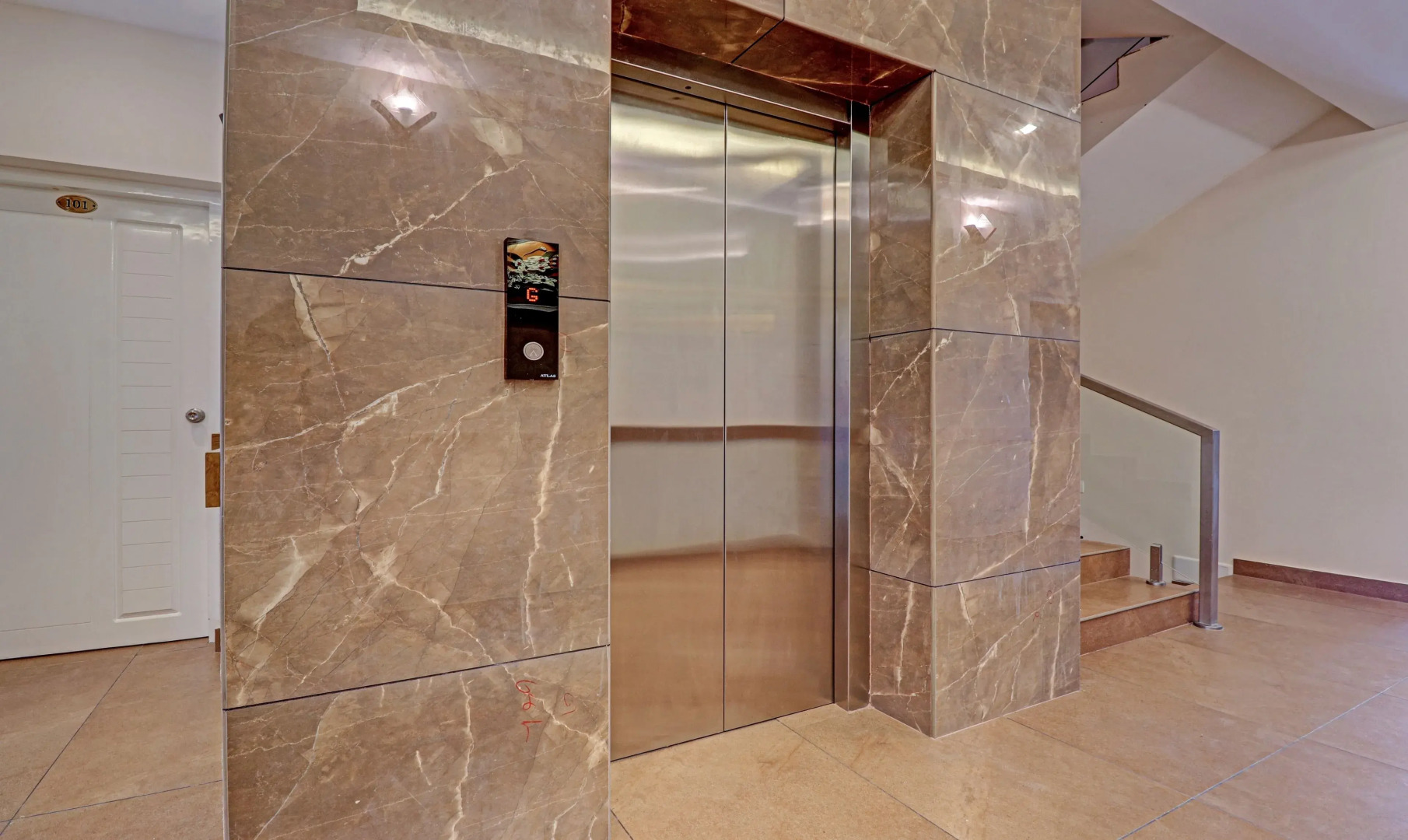 Treebo Golden Terminal, Kochi Airport