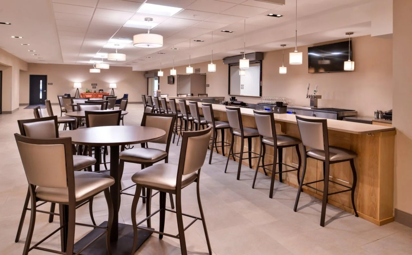 Country Inn & Suites by Radisson, Ft. Atkinson, WI
