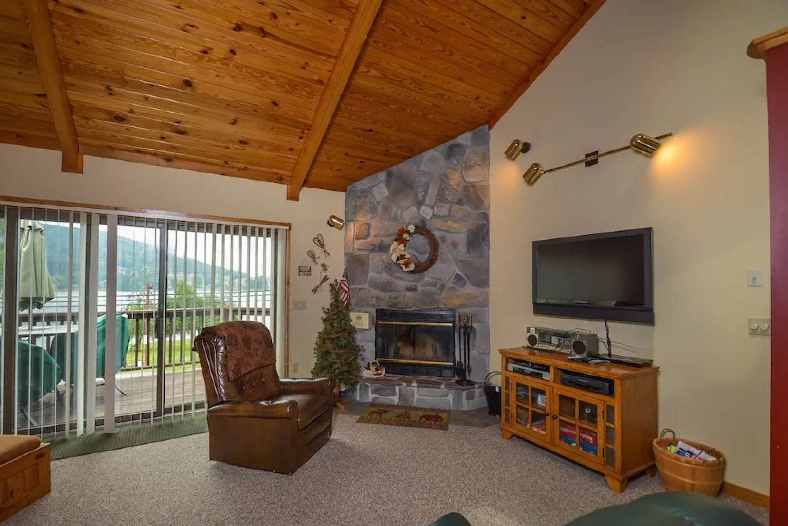 Sunplace 3 Bedroom Townhome #07