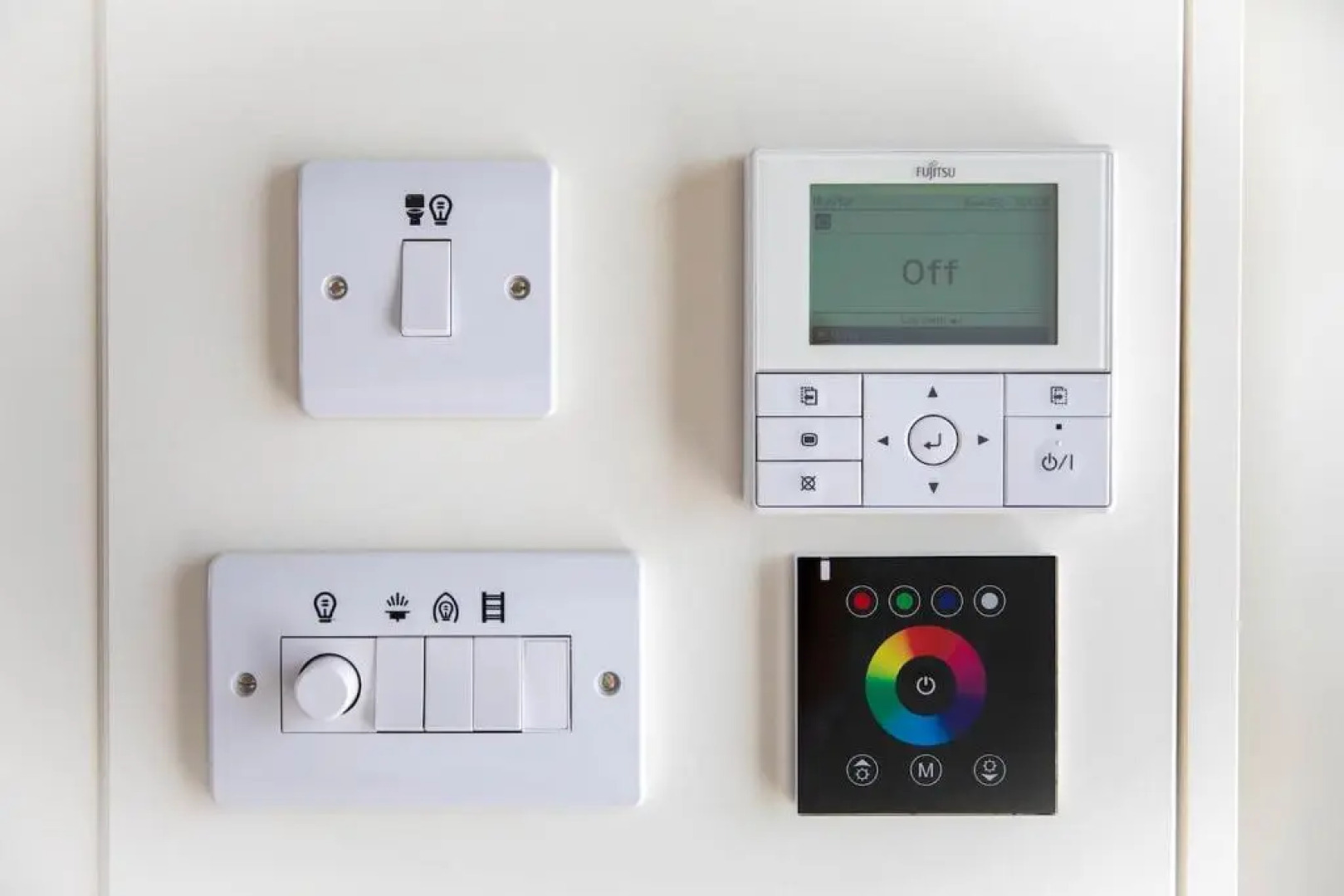 Sea Breeze Ark 900 Boat