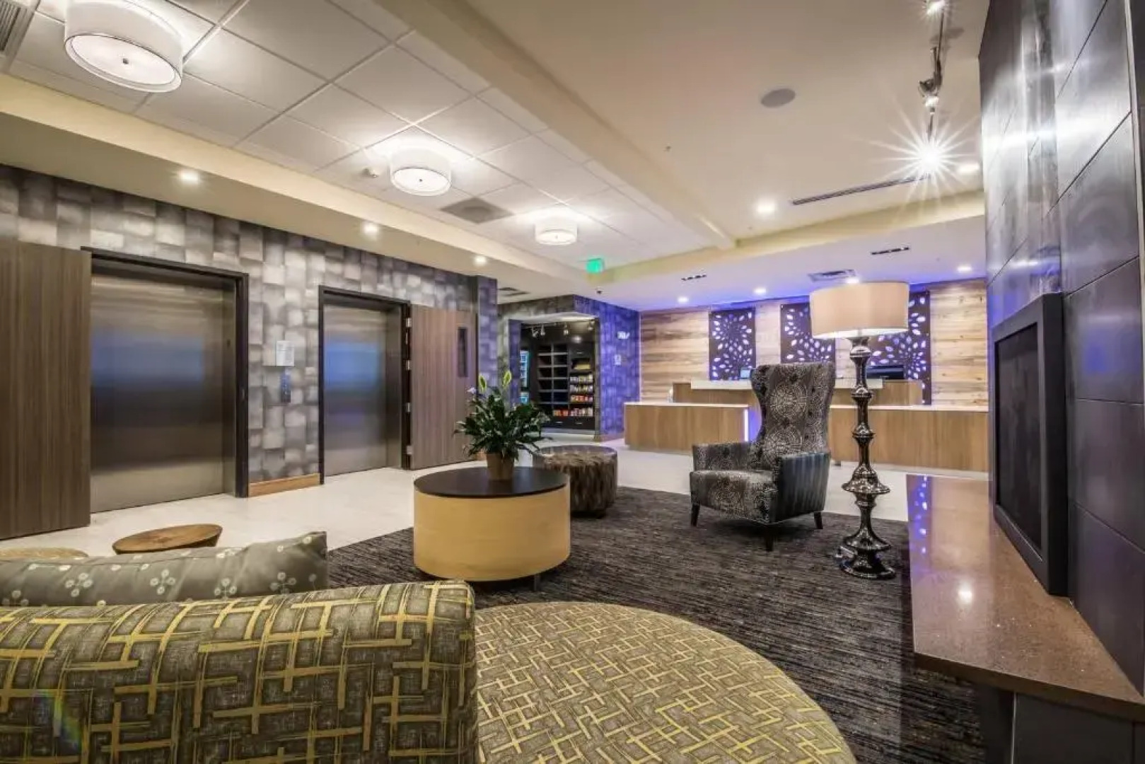 Budget Host Travel Inn (fairfield Inn & Suites By Marriott Denver Downtown)