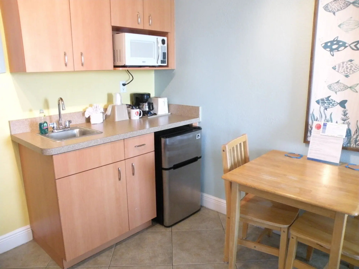 Pelican Pointe Clearwater Beach Hotel