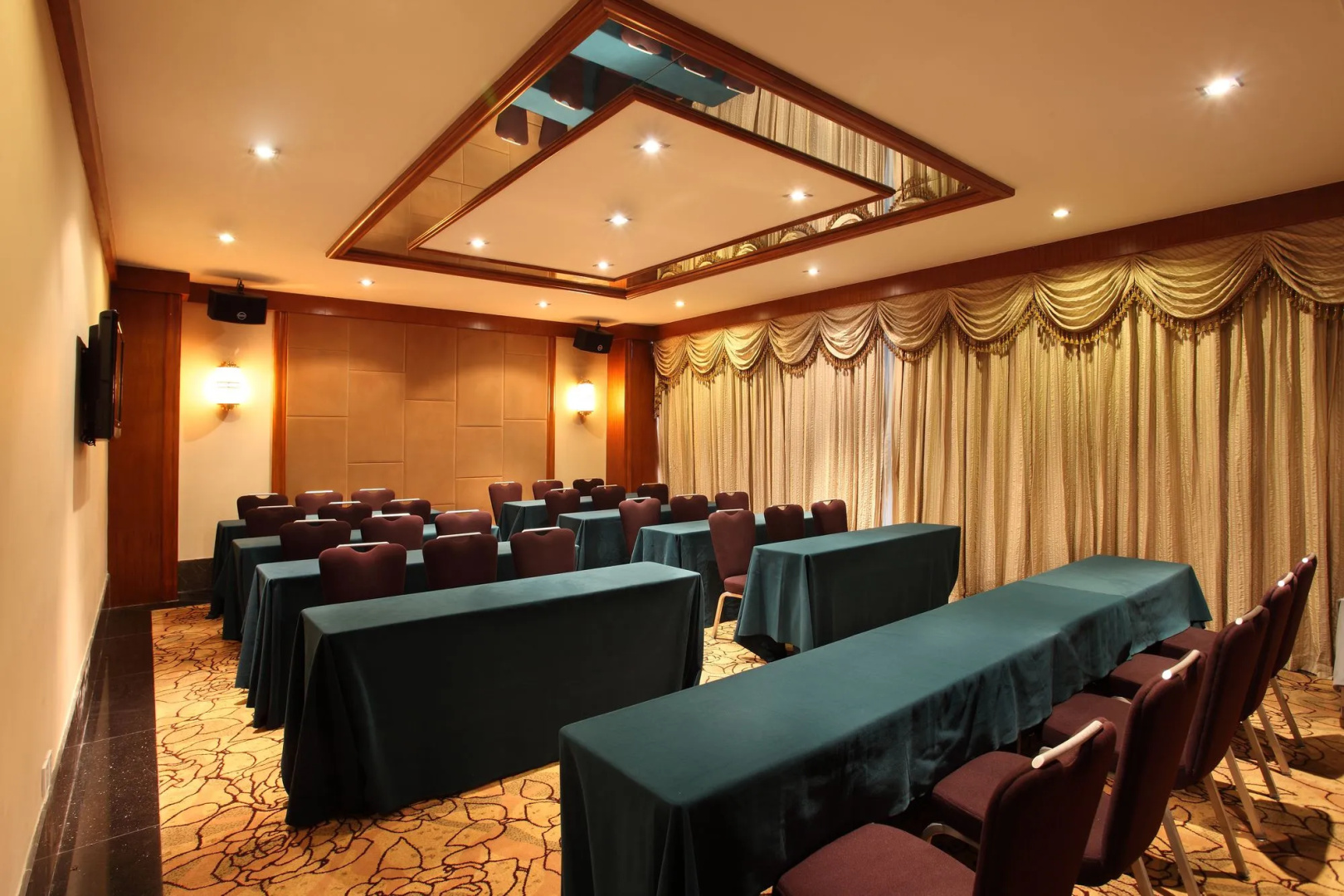 Sanya International Hotel