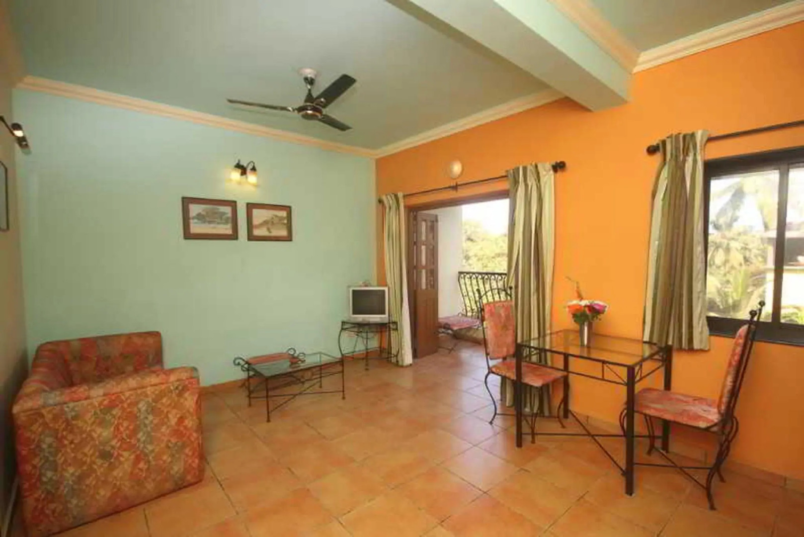 Sodder's Svelton Manor