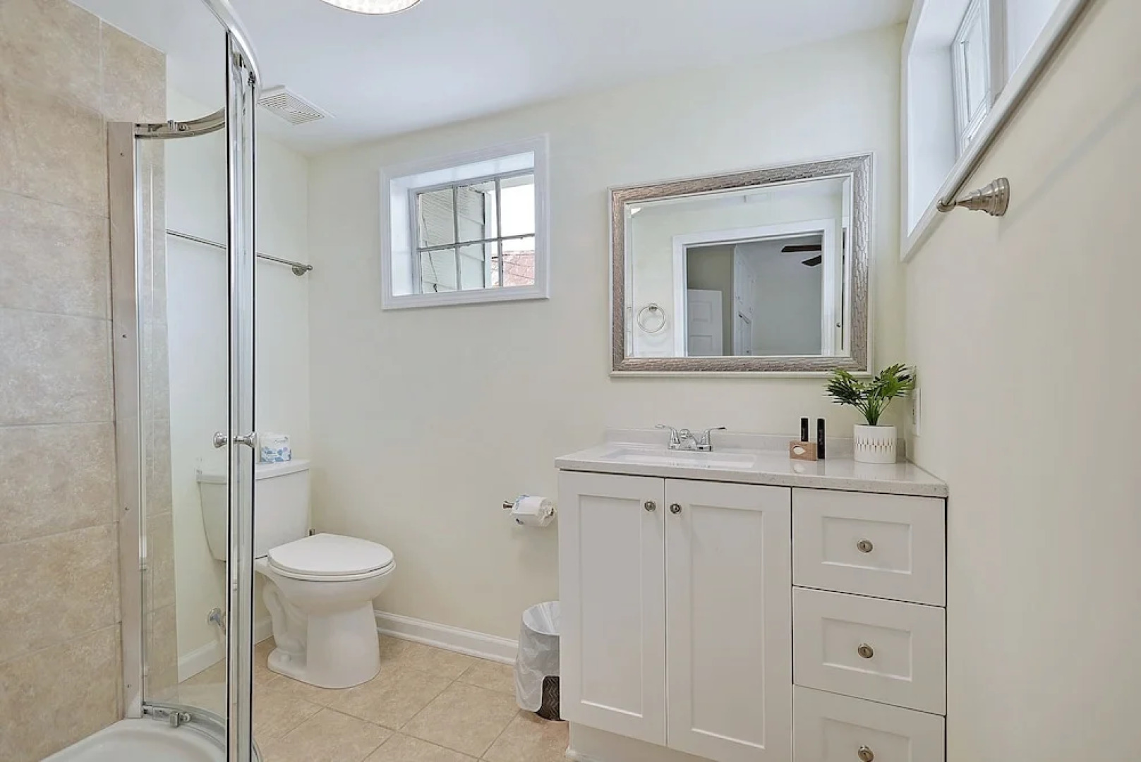 New Listing! Historic In Downtown Charleston 5 Bedroom Home