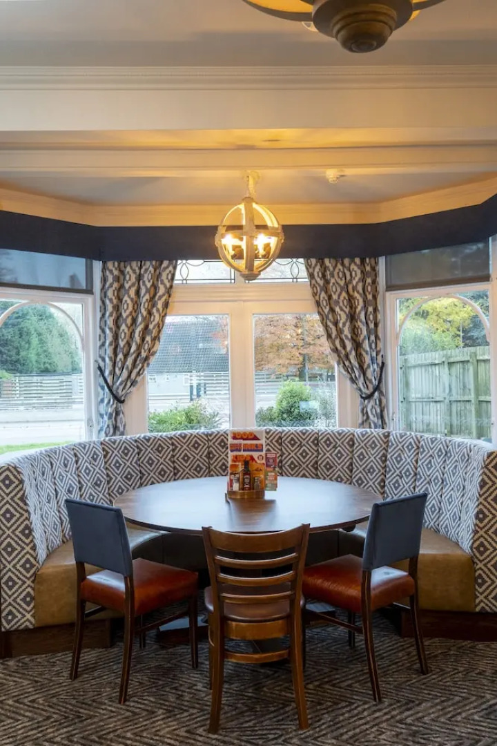 Charnwood Arms by Greene King Inns