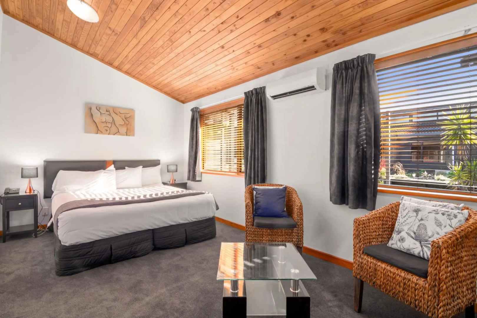 Riverside Hotel Marlborough