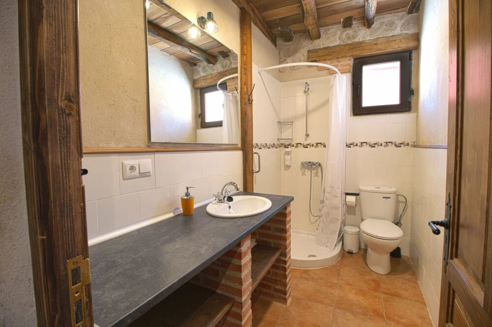 Casas La Muralla I Y II