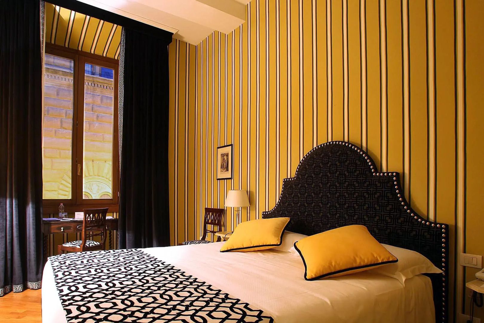 Room Mate Collection Isabella, Florence