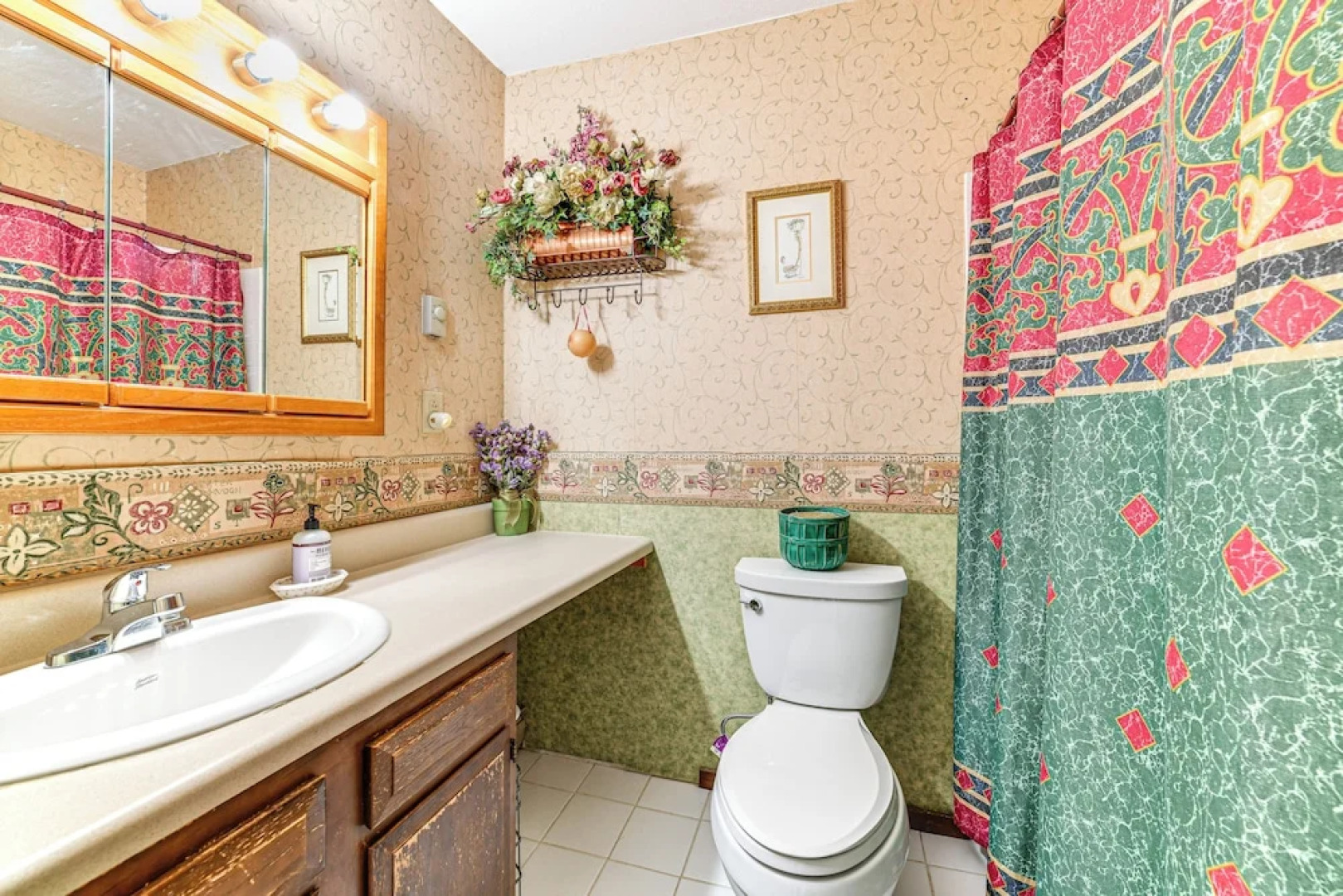 Finger Lakes Resort Retreat w/ Mountain-view Deck!