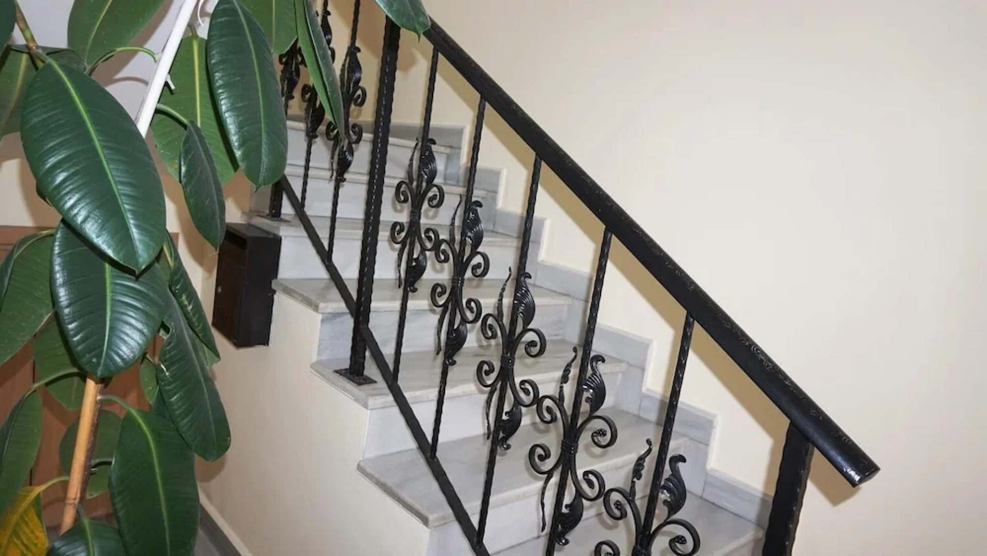 OITUZ Boutique Residence