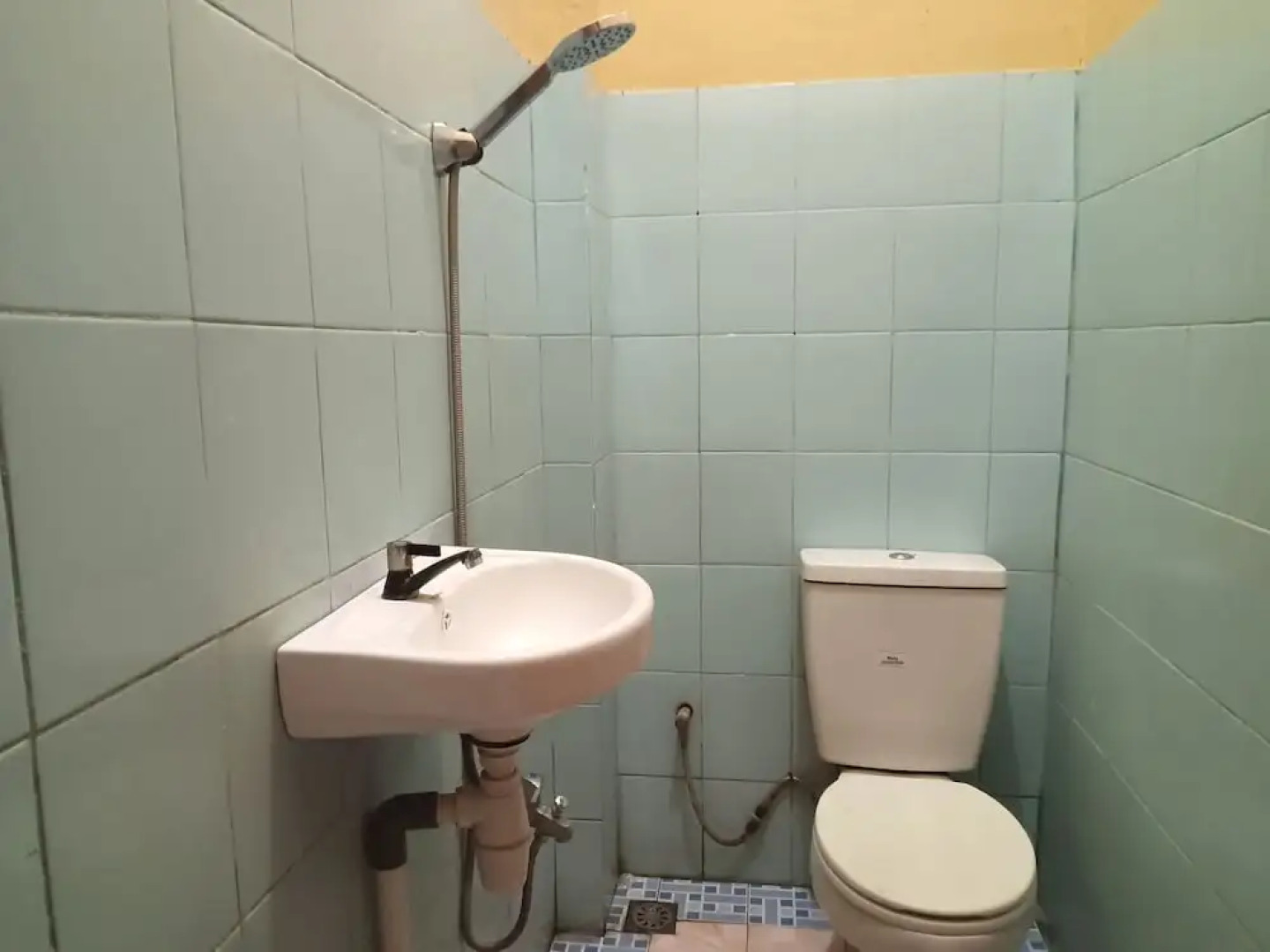 OYO 93073 Penginapan 69