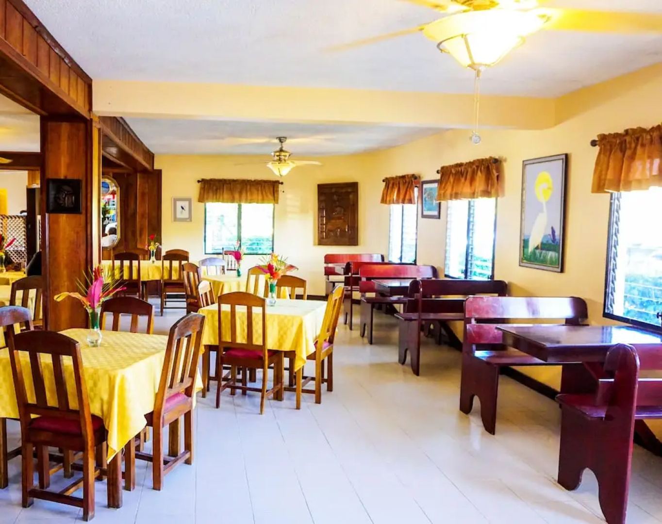 Drift Inn Cayo