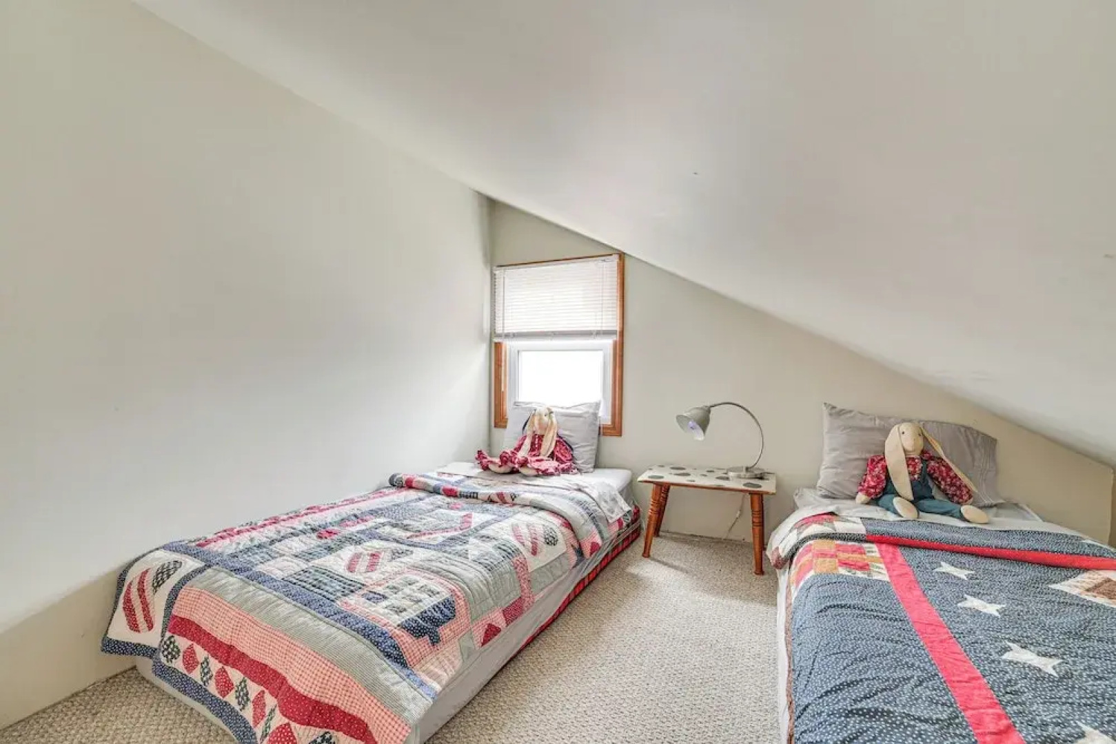 Family-friendly Houghton Lake House: Steps to Lake