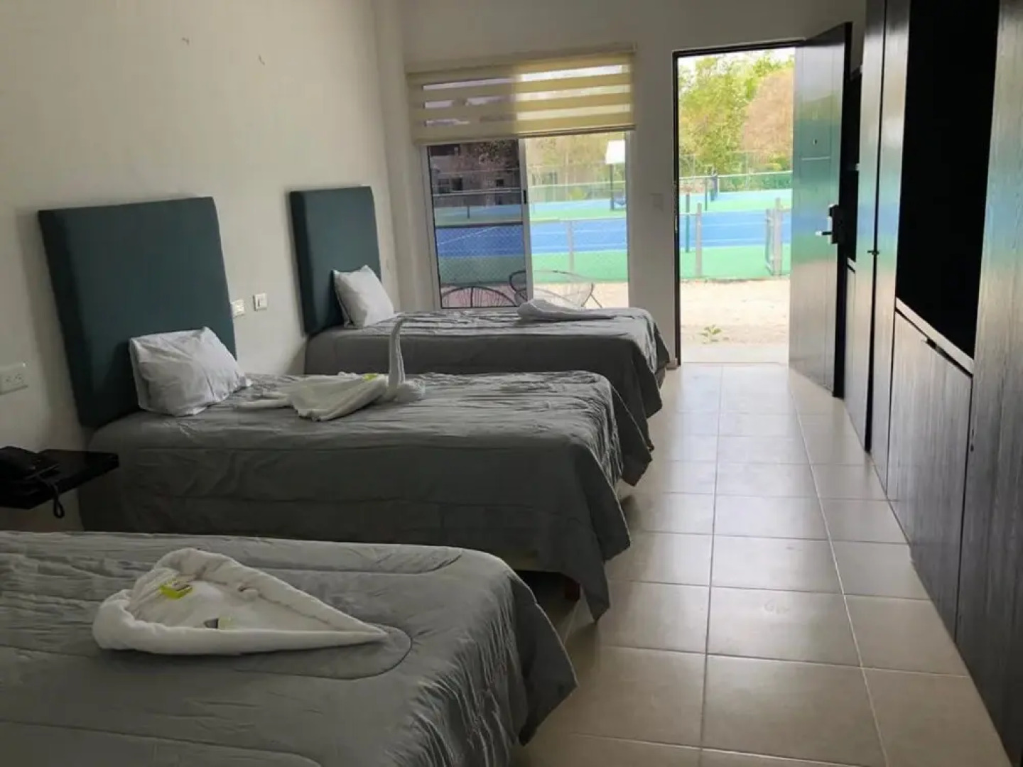 Cancun Tennis Inn