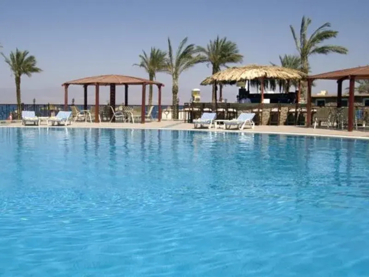 Aquamarine Sun Flower Resort