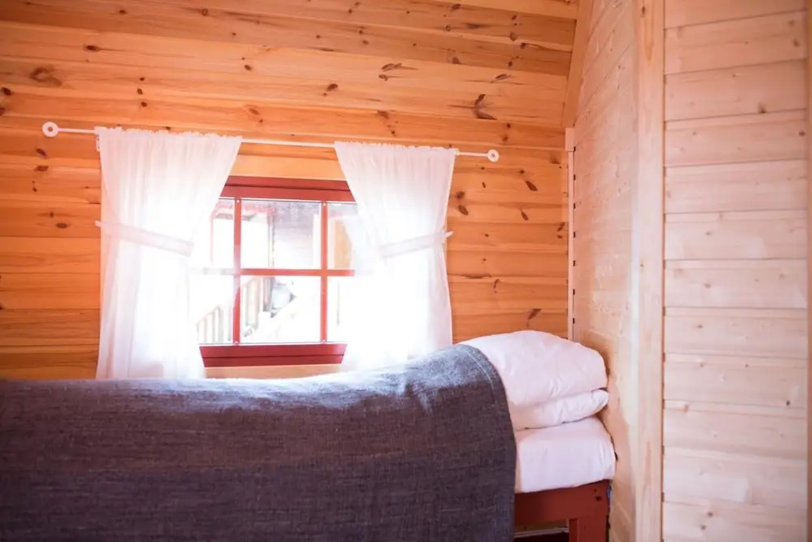 Vestvatn - Arctic Cabins