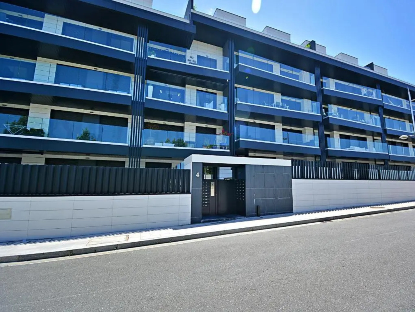 Impresionante apartamento con piscina en Sanxenxo