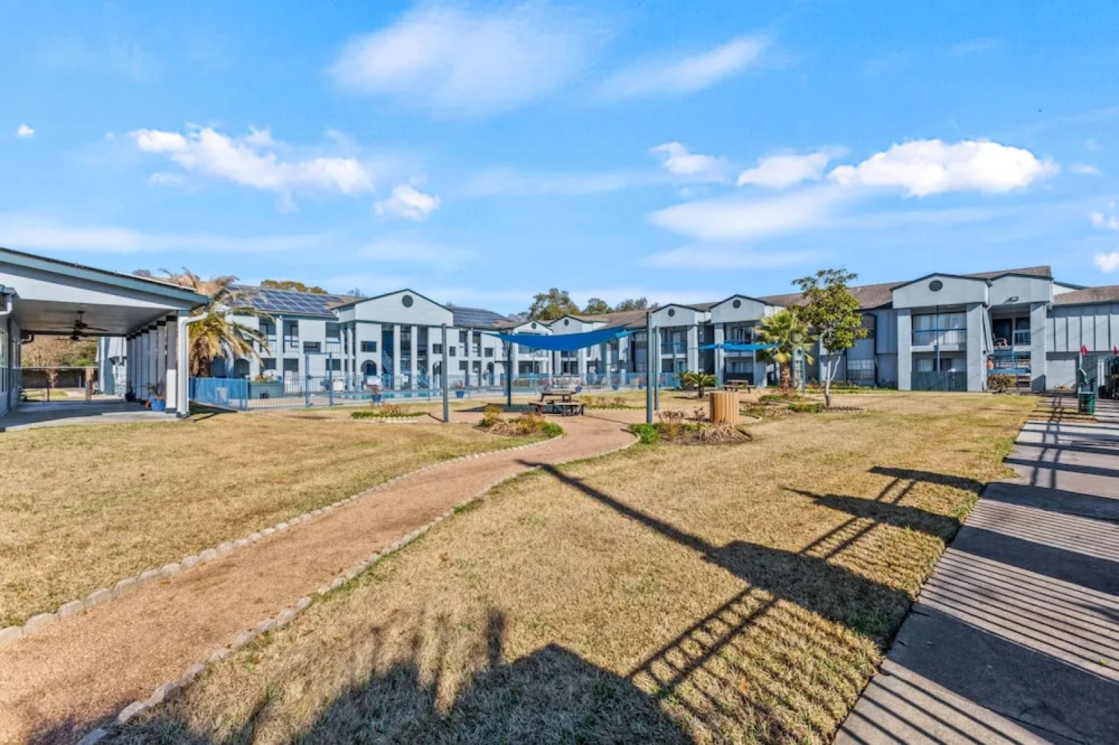 Comfortable Apartments in SEABROOK SK