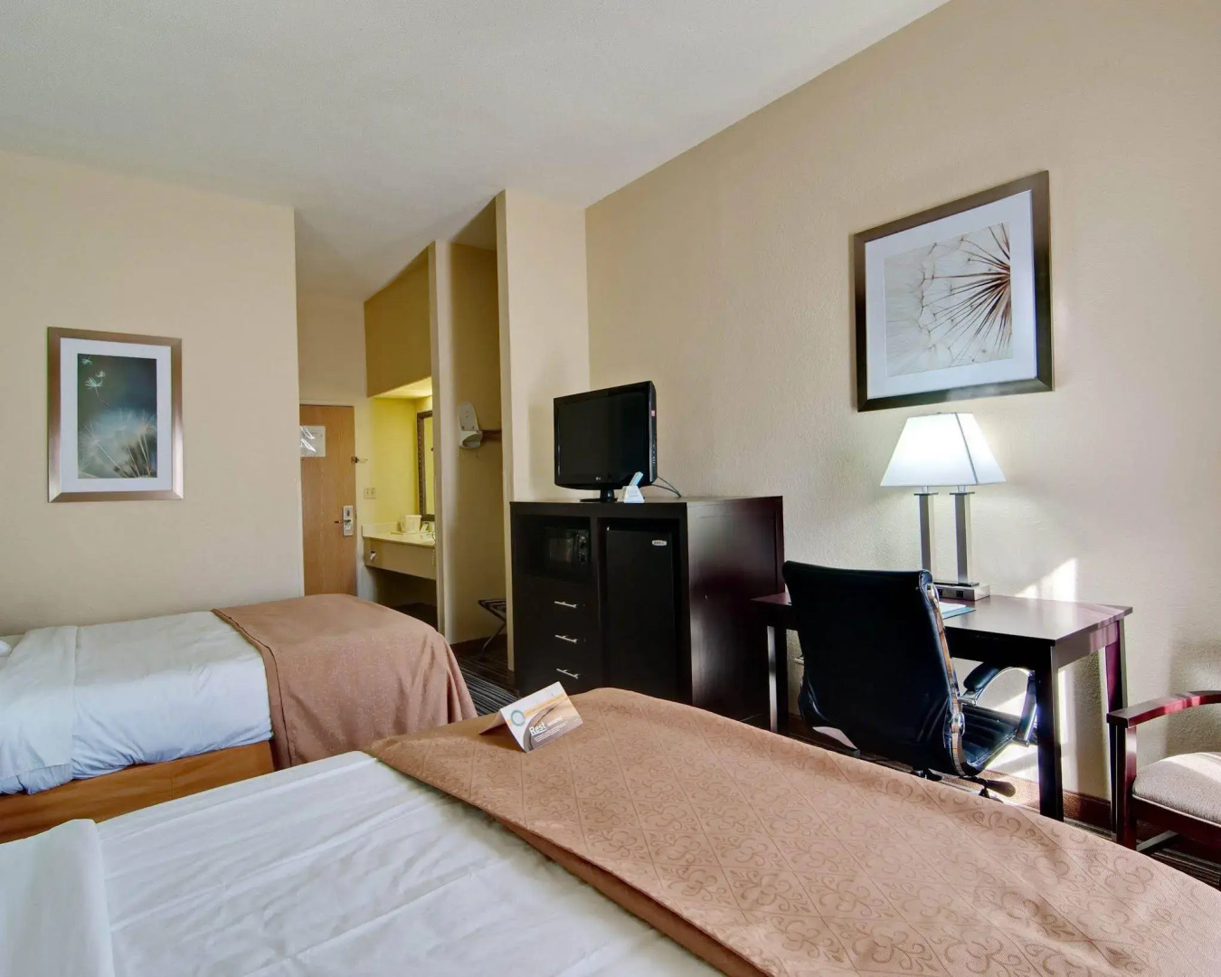 Spark by Hilton Wytheville East Main Street