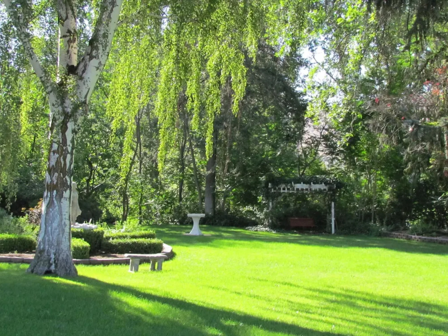 Warm Springs Inn & Winery