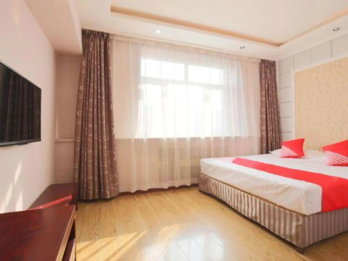 Jiamusi Haiyun Hotel