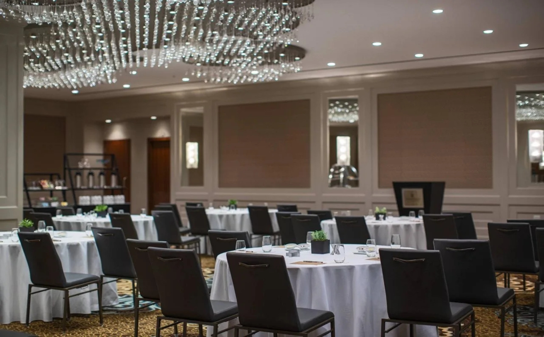 Renaissance Dallas Addison Hotel