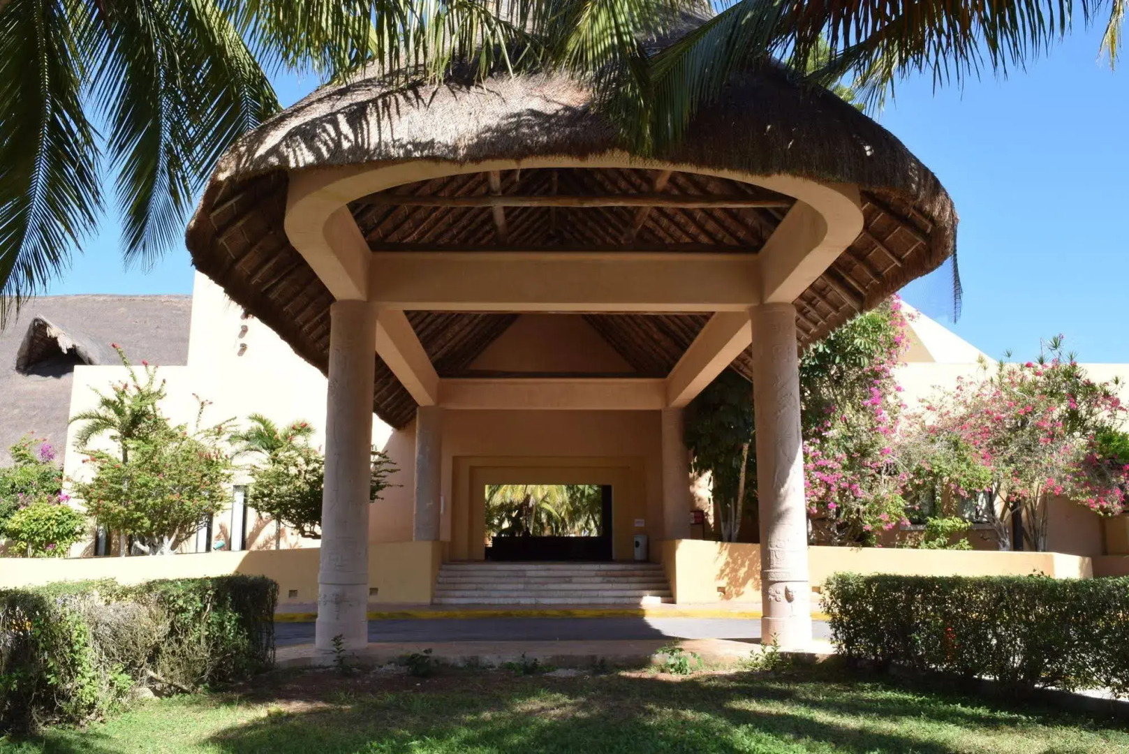 Reef Yucatan Hotel and Convention Center All Inclusive