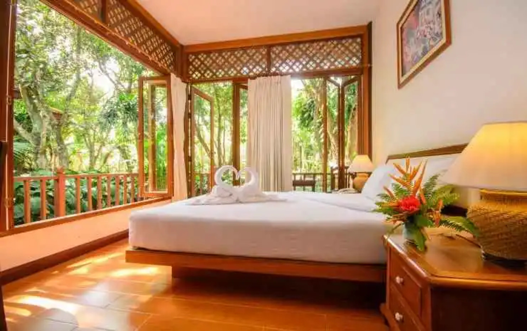 Petchvarin Resort and Spa