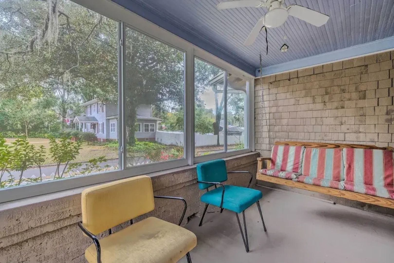 Chic Ocala Home w/ Yard ~ 1 Mi to Dtwn Square