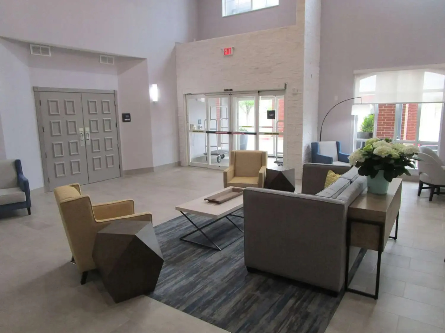OYO Townhouse Oklahoma City Penn Square