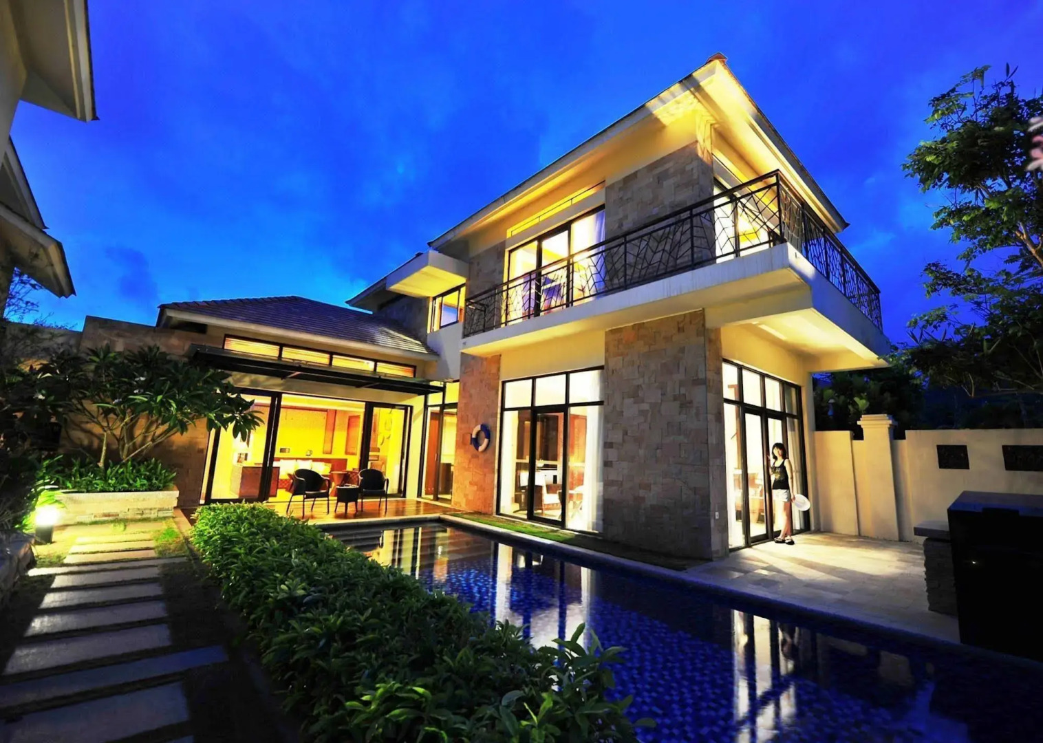 Xinglong Old Banyan Hotel - Wanning